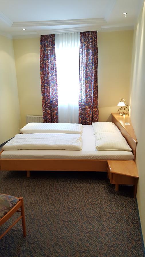 Centercourt Hotel Грац Экстерьер фото