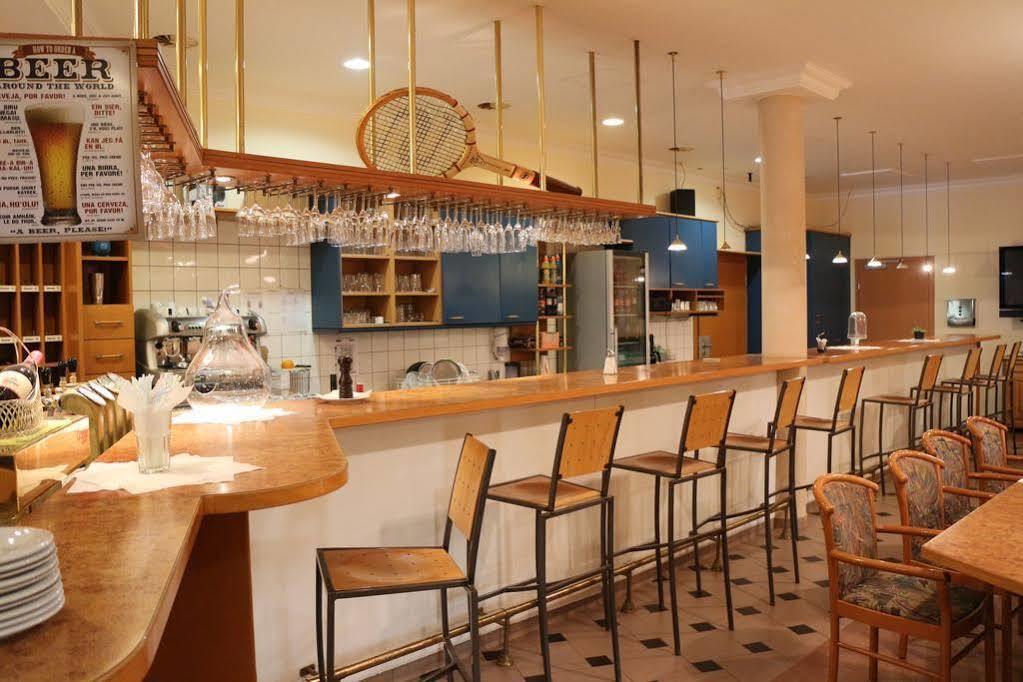 Centercourt Hotel Грац Экстерьер фото