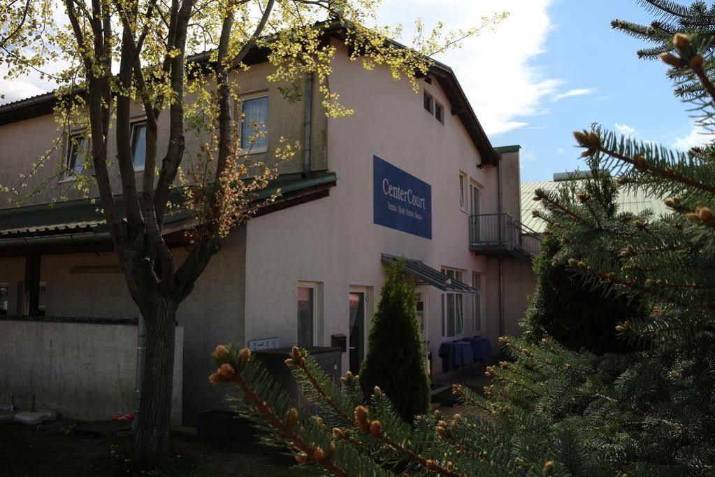 Centercourt Hotel Грац Экстерьер фото